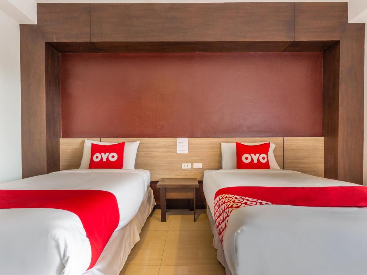 Oyo 1127 Baan Siam Hotel Чианграй Экстерьер фото