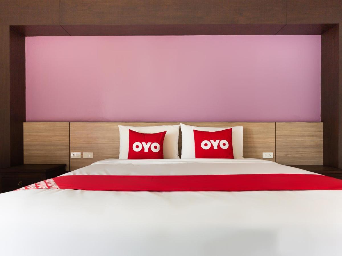 Oyo 1127 Baan Siam Hotel Чианграй Экстерьер фото