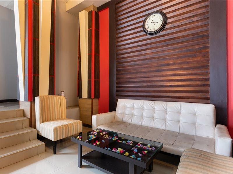 Oyo 1127 Baan Siam Hotel Чианграй Экстерьер фото