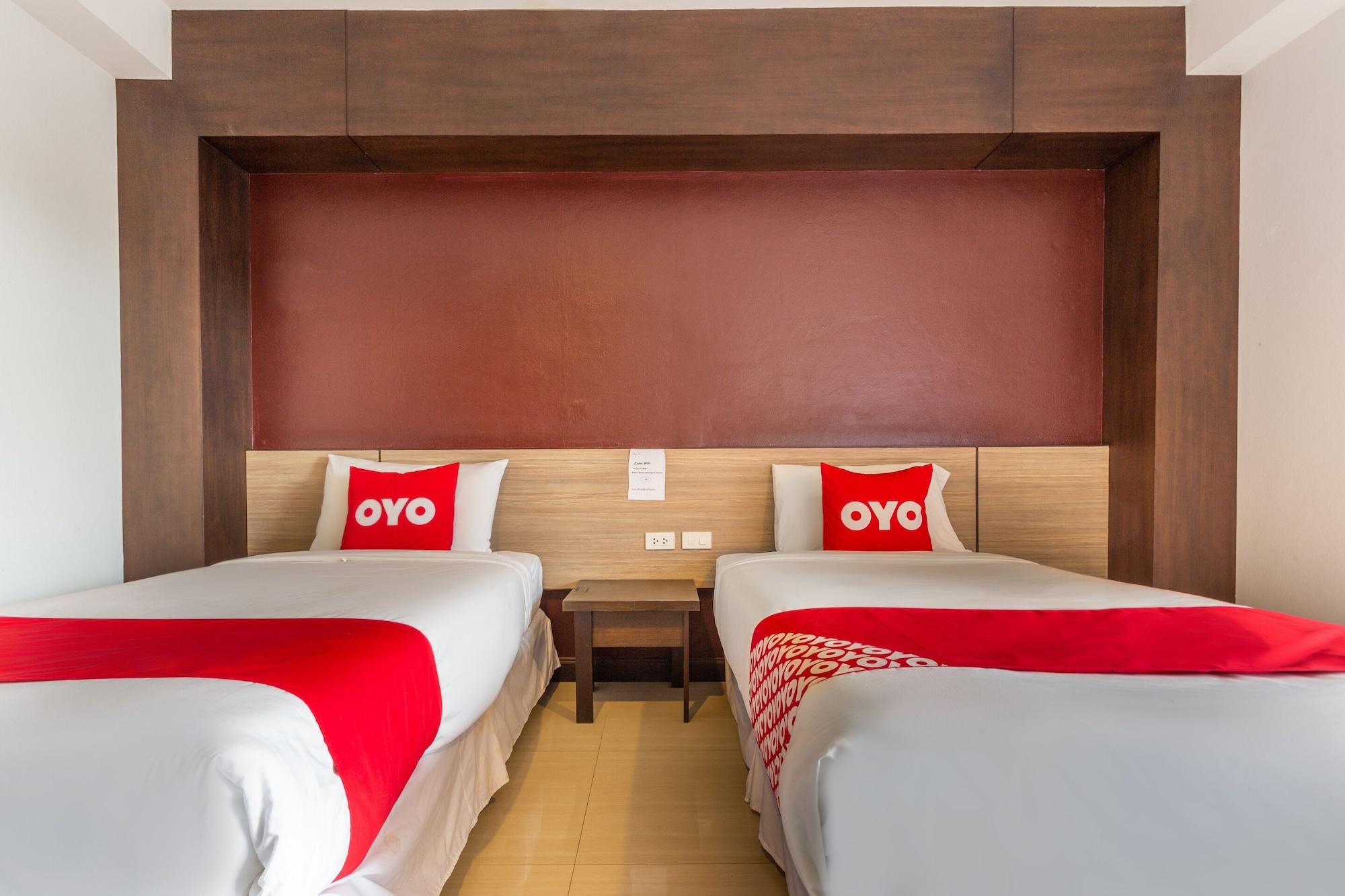 Oyo 1127 Baan Siam Hotel Чианграй Экстерьер фото