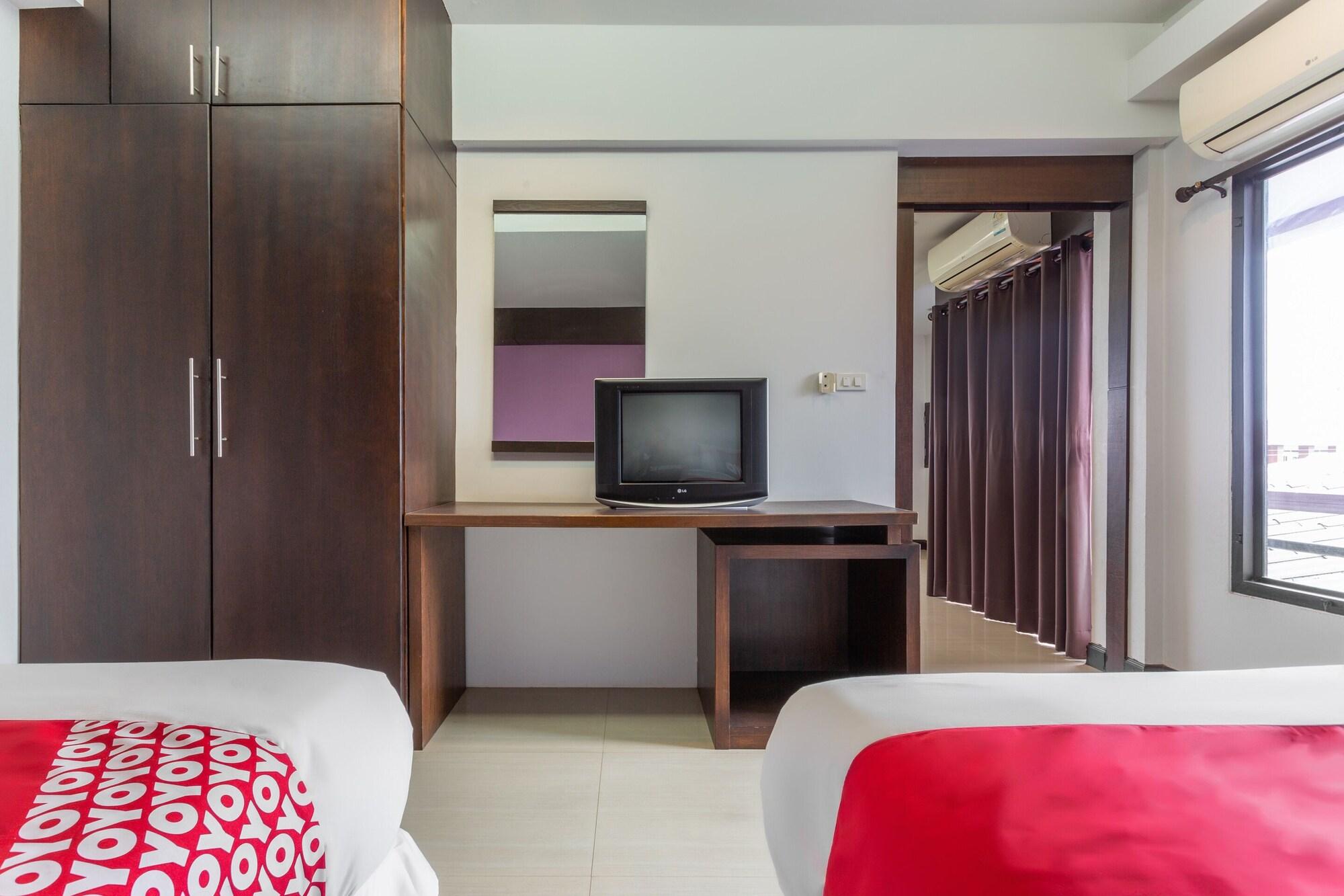 Oyo 1127 Baan Siam Hotel Чианграй Экстерьер фото
