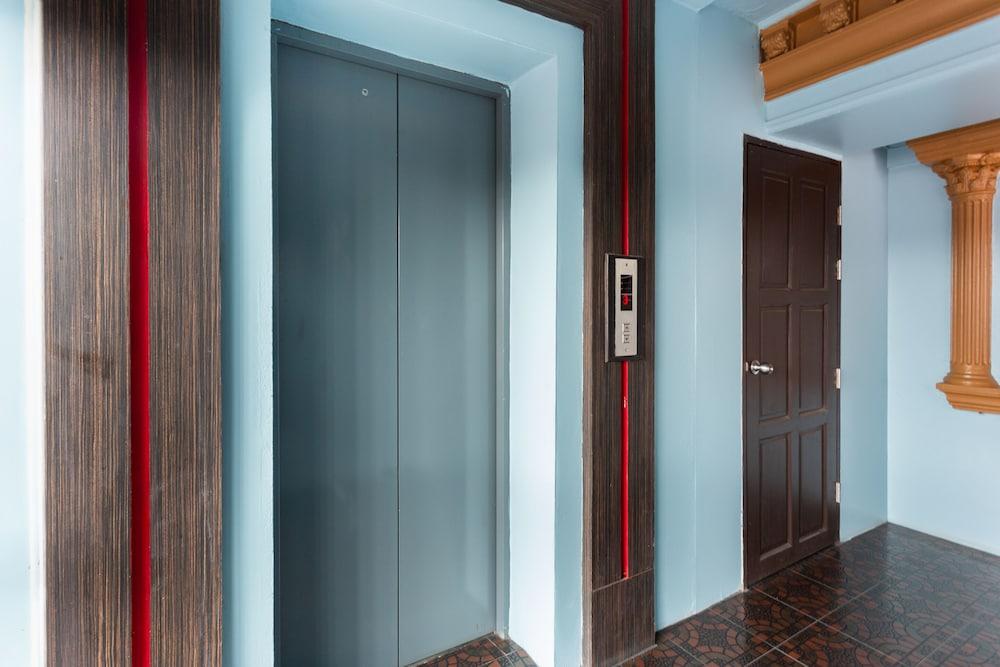 Oyo 1127 Baan Siam Hotel Чианграй Экстерьер фото